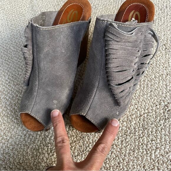 Sbicca Vintage Collection Wedge Platform Peep toe Suede Fringe Women’s size 8 M - Picture 8 of 15